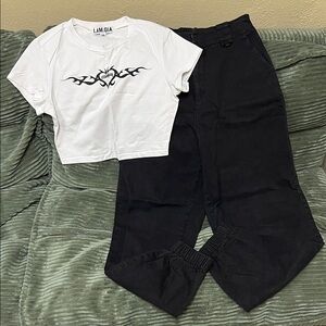 I.AM.GIA White Cropped Tee（XS） with Black Tribal Heart Graphic + pants（S）